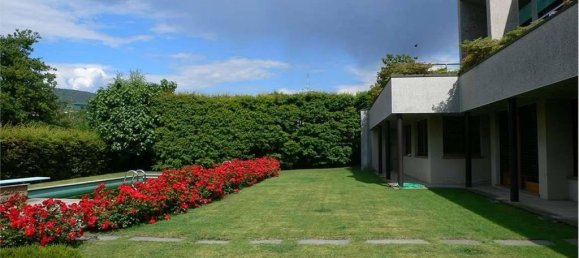 5 bedrooms Villa in Lipomo, Italy No. 132557 20