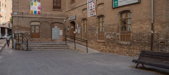 Apartamento de 2 dormitorios en Granada, Spain No. 171609 18