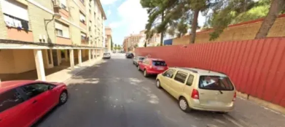 Apartamento de 3 dormitorios en Algemesí, Spain No. 135788 3