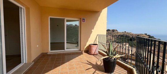 Apartamento de 2 dormitorios en Mijas, Spain No. 145306 2
