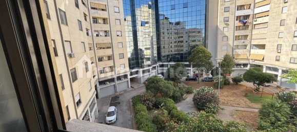 3 bedrooms Apartment in Taranto, Italy No. 268541 6