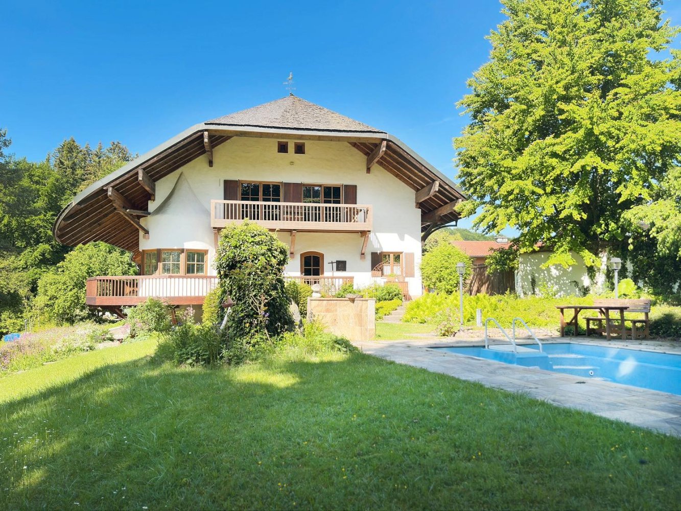 Вилла с 7 комнатами в Траунштайн, Германия № 262598