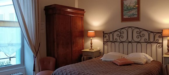 8 bedrooms Castles in Blois, France No. 70280 2