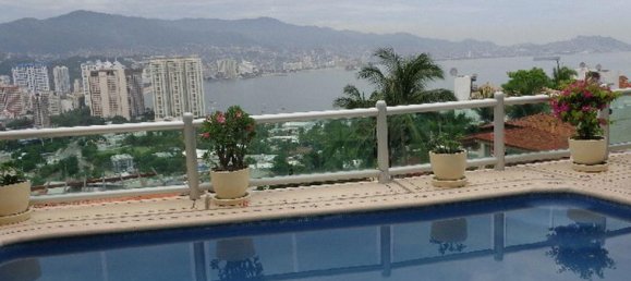 Casa de 4 dormitorios en Acapulco de Juárez, Mexico No. 162048 2