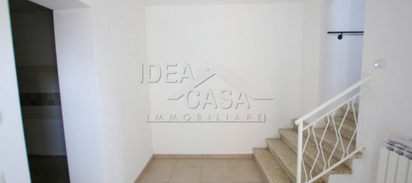 Casa de 4 habitaciónes en Concordia sulla Secchia, Italy No. 70210 2