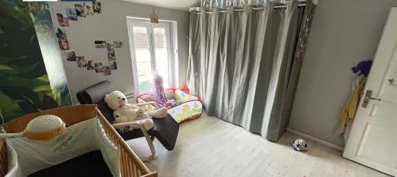 2 Schlafzimmer Haus in Mareuil-sur-Ourcq, France, Nr. 84404 4