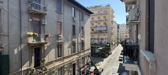 3 bedrooms Apartment in Catania, Italy No. 371931 18