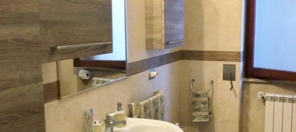 3 rooms Apartment in San Cesareo, Italy No. 174025 17