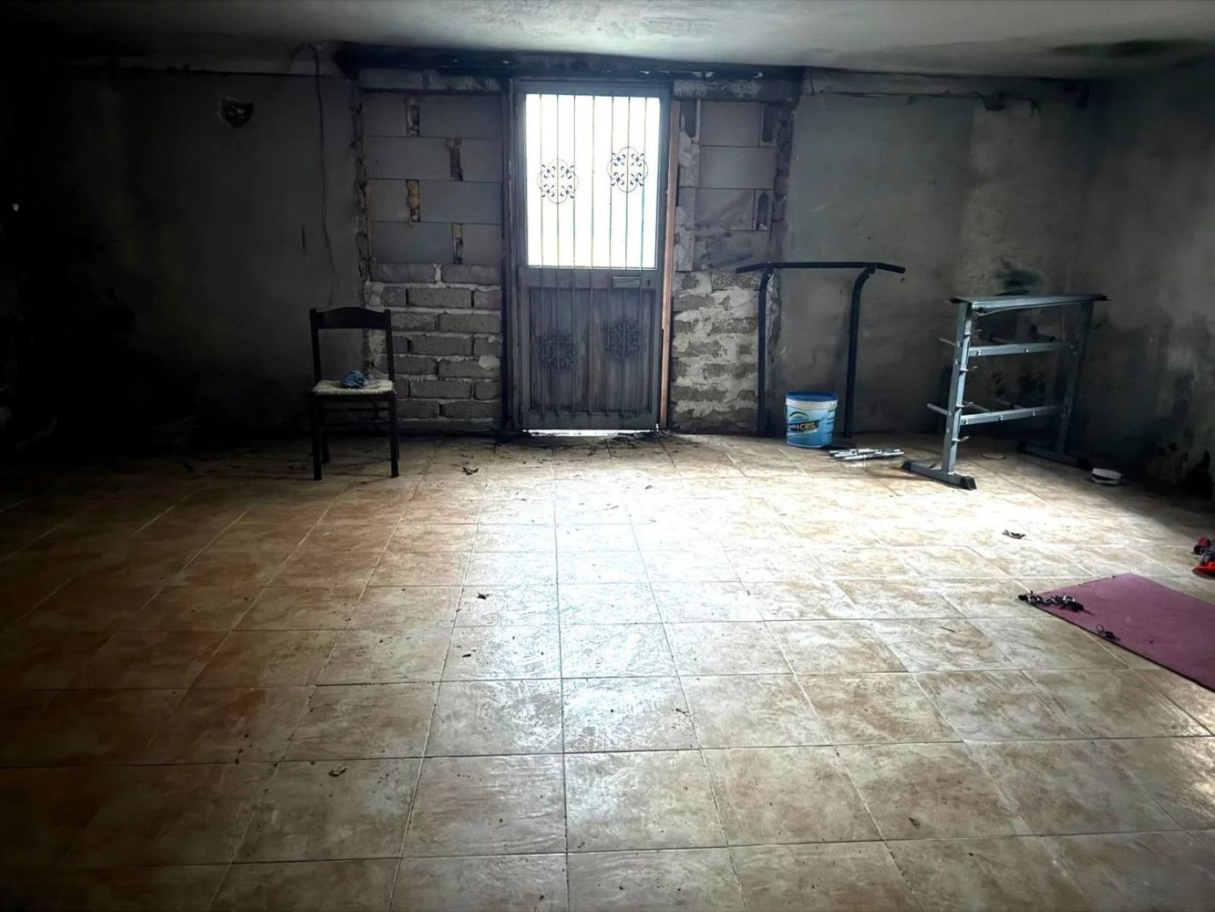 45m² Warehouse in Anguillara Sabazia, Italy No. 209557