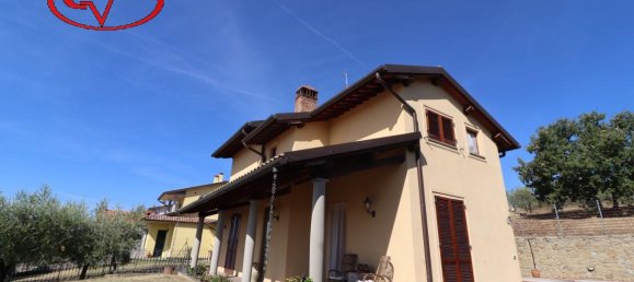 Villa de 8 divisões em Loro Ciuffenna, Italy N.º 224890 2