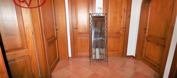 Villa de 8 divisões em Loro Ciuffenna, Italy N.º 224890 15