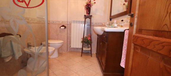 Villa de 8 divisões em Loro Ciuffenna, Italy N.º 224890 11