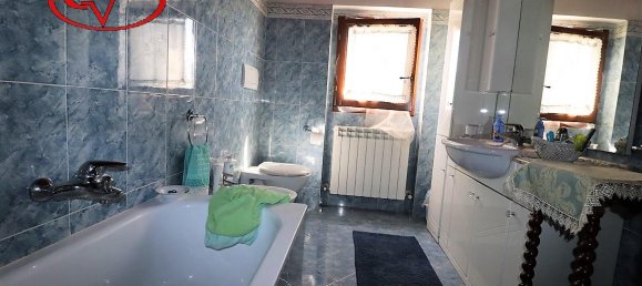 Villa de 8 divisões em Loro Ciuffenna, Italy N.º 224890 17