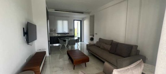 3 bedrooms Penthouse in Germasogeia, Cyprus No. 13901 5