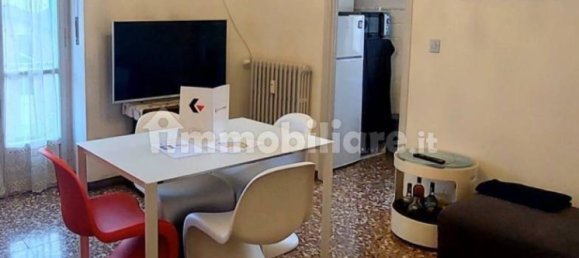 Apartamento de 2 dormitorios en Moncalieri, Italy No. 283897 12