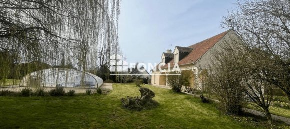 4 bedrooms Villa in Fresnay-sur-Sarthe, France No. 287937 3