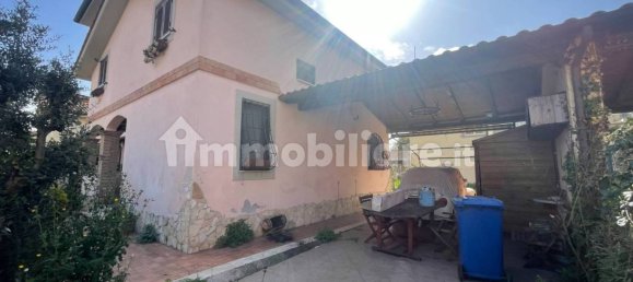 3 bedrooms Villa in Anguillara Sabazia, Italy No. 60817 3