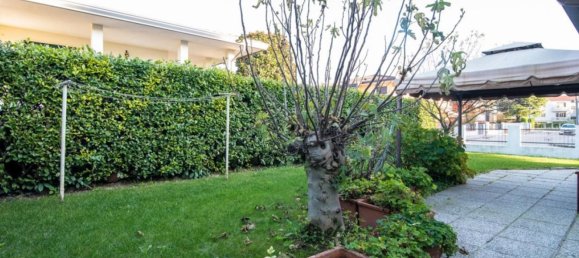 5غرفة منزل في Abano Terme, Italy رقم 180285 63