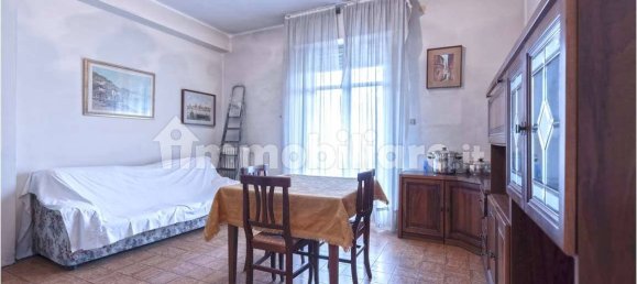 Квартира с 2 спальнями в Мантуя, Италия № 343452 3