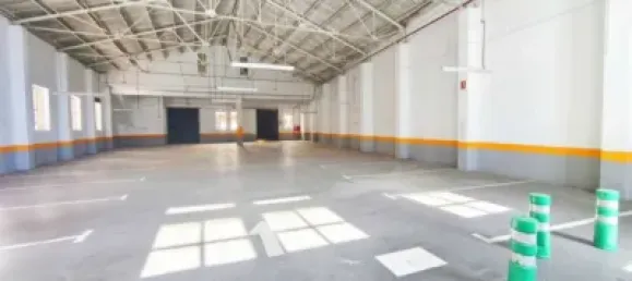 801m² Commercial property in Valencia, Spain No. 133738 3