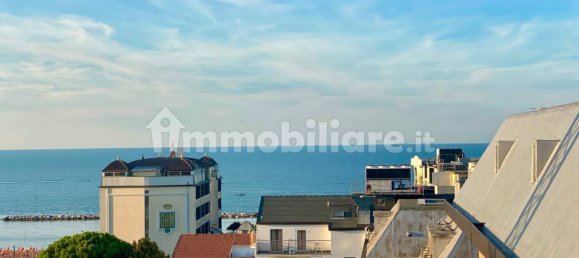 3 bedrooms Penthouse in Gabicce Mare, Italy No. 67337 4