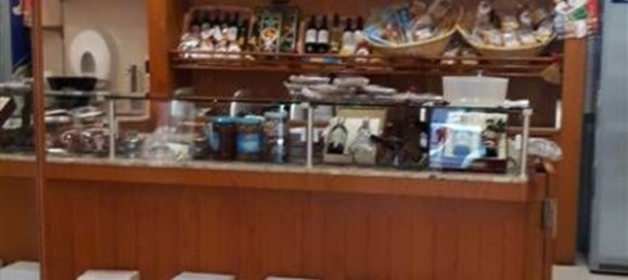 150m² Commercial property in Milan, Italy No. 244628 10