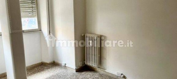 1 room Office in Rome, Italy No. 308785 3