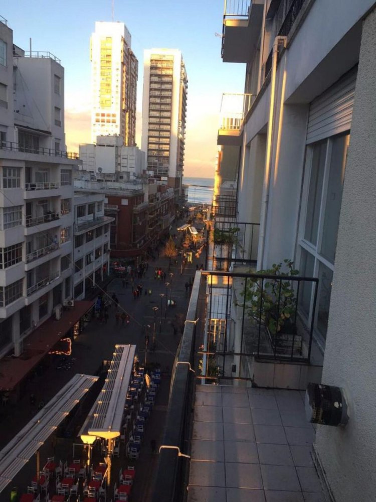 2 chambres Appartement à Mar del Plata, Argentina No. 90806