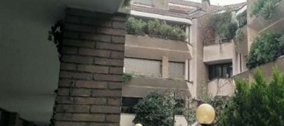 13-Zimmer Doppelhaus in Busto Arsizio, Italy, Nr. 183549 2