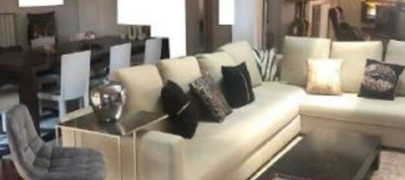 13-Zimmer Doppelhaus in Busto Arsizio, Italy, Nr. 183549 6