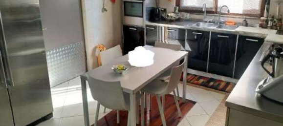 13-Zimmer Doppelhaus in Busto Arsizio, Italy, Nr. 183549 8