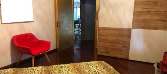 13-Zimmer Doppelhaus in Busto Arsizio, Italy, Nr. 183549 11