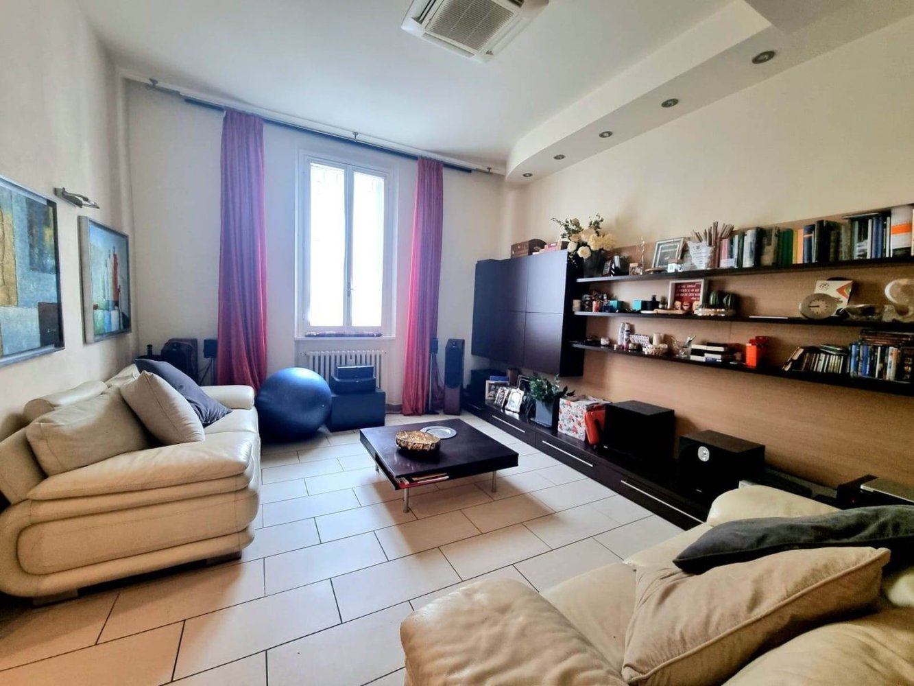 Квартира с 9 спальнями в Сесто Фьорентино, Италия № 348017