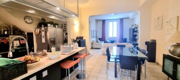 Квартира с 9 спальнями в Сесто Фьорентино, Италия № 348017 4