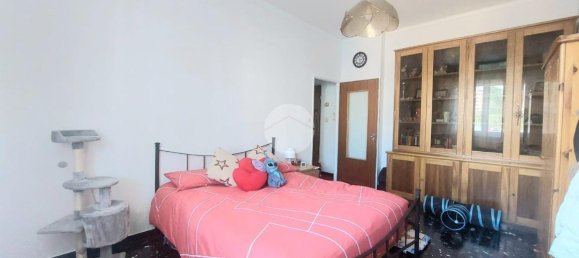 4 rooms Apartment in Genoa, Italy No. 13174 12