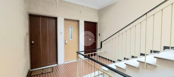 4 rooms Apartment in Genoa, Italy No. 13174 5