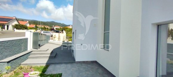 3 bedrooms House in Calheta, Portugal No. 115179 12