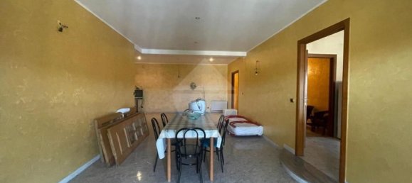 6 chambres Appartement à Acri, Italy No. 359260 3
