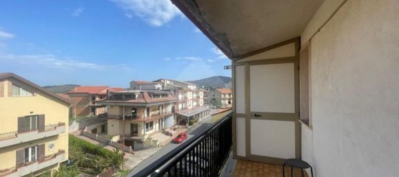 6 chambres Appartement à Acri, Italy No. 359260 12