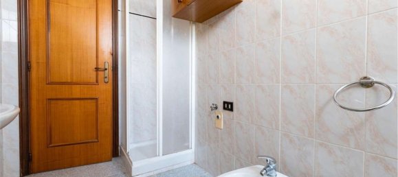 4 bedrooms House in Quartu Sant'Elena, Italy No. 339560 12