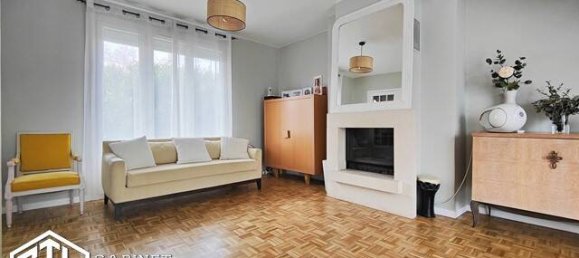 3 Schlafzimmer Haus in Clichy-sous-Bois, France, Nr. 135796 7