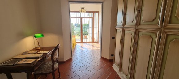 6 chambres Duplex à San Casciano in Val di Pesa, Italy No. 372310 5