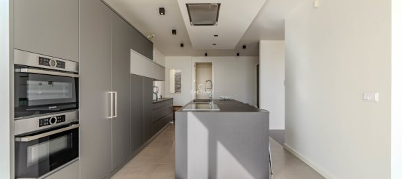 Вилла с 4 спальнями в Фуншал, Португалия № 144072 18