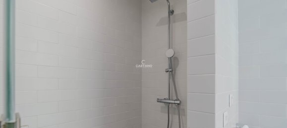 Вилла с 4 спальнями в Фуншал, Португалия № 144072 35