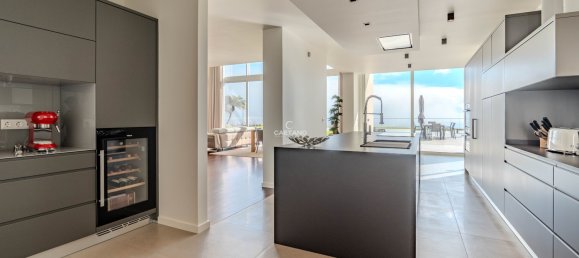 Вилла с 4 спальнями в Фуншал, Португалия № 144072 15