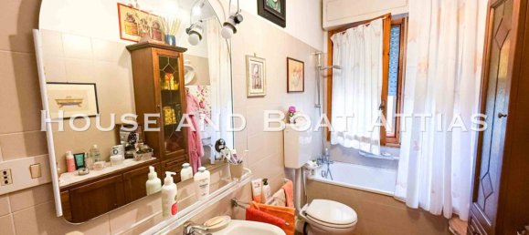 2 bedrooms Apartment in Livorno, Italy No. 278937 24