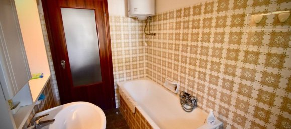 4 bedrooms Apartment in Comacchio, Italy No. 377355 21