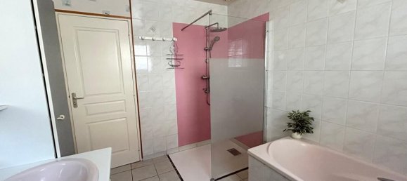 5 bedrooms House in Doubs, France No. 48457 11