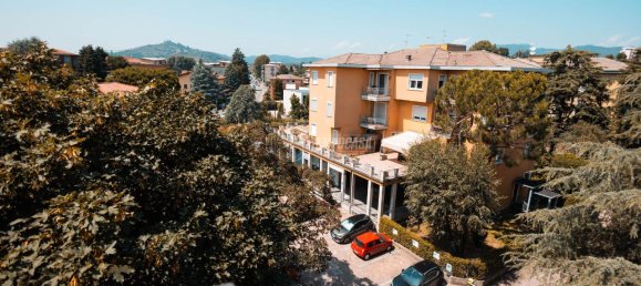 Apartamento de 3 habitaciónes en Merate, Italy No. 3121 23