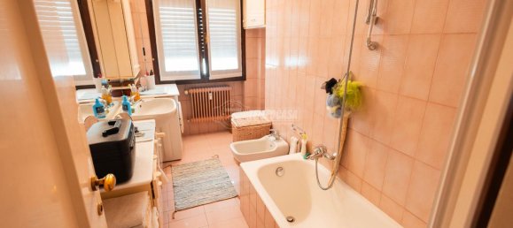 Apartamento de 3 habitaciónes en Merate, Italy No. 3121 37